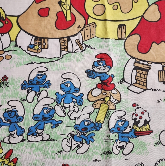 Vintage 1980s "Smurf Village " Twin Flat Bed Sheet Fabric - Picture 8 of 12